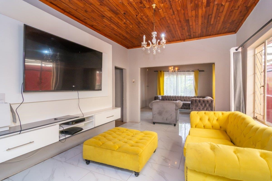 4 Bedroom Property for Sale in Florida Gauteng