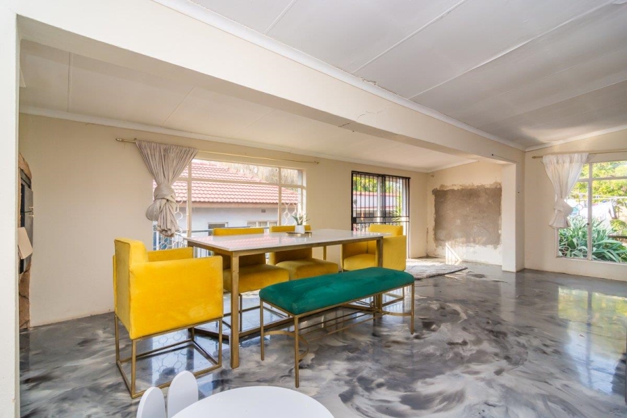 4 Bedroom Property for Sale in Florida Gauteng