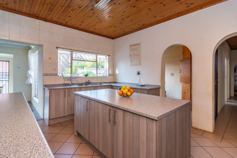 4 Bedroom Property for Sale in Florida Gauteng