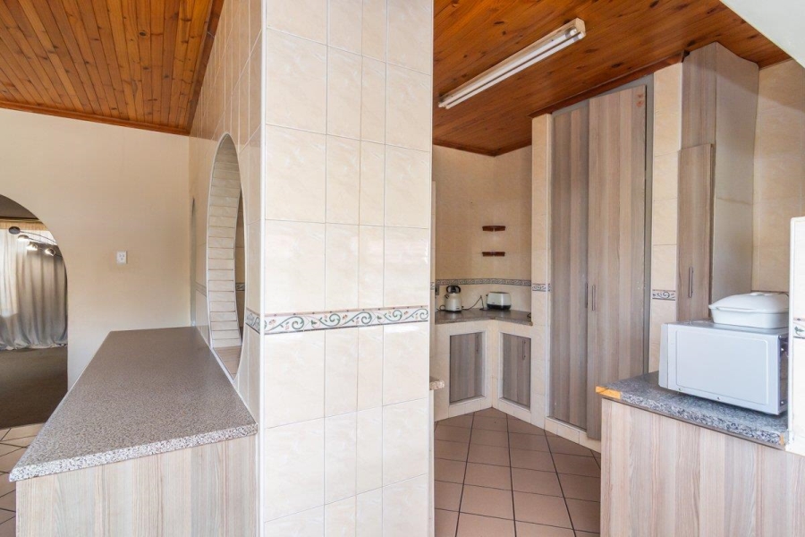 4 Bedroom Property for Sale in Florida Gauteng