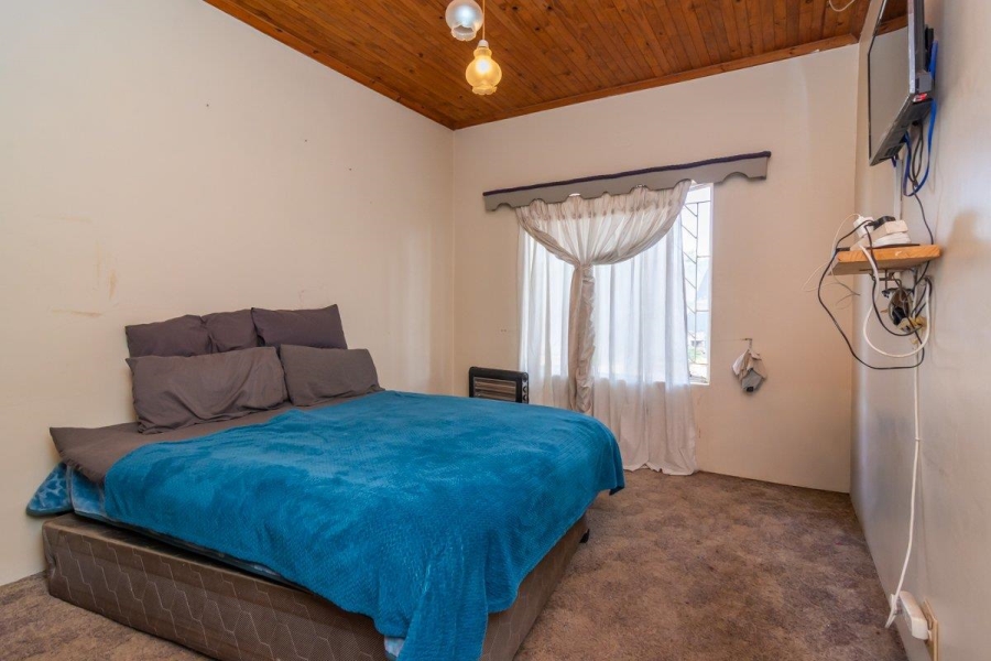 4 Bedroom Property for Sale in Florida Gauteng