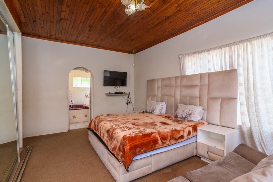 4 Bedroom Property for Sale in Florida Gauteng