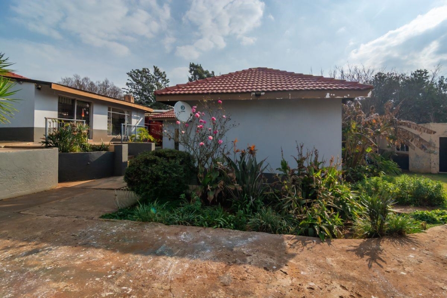 4 Bedroom Property for Sale in Florida Gauteng