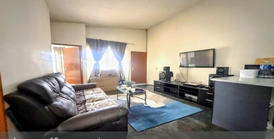 3 Bedroom Property for Sale in Ridgeway Gauteng