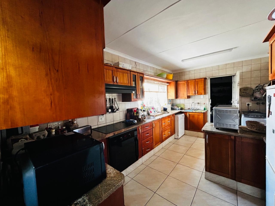 4 Bedroom Property for Sale in Jordaan Park Gauteng