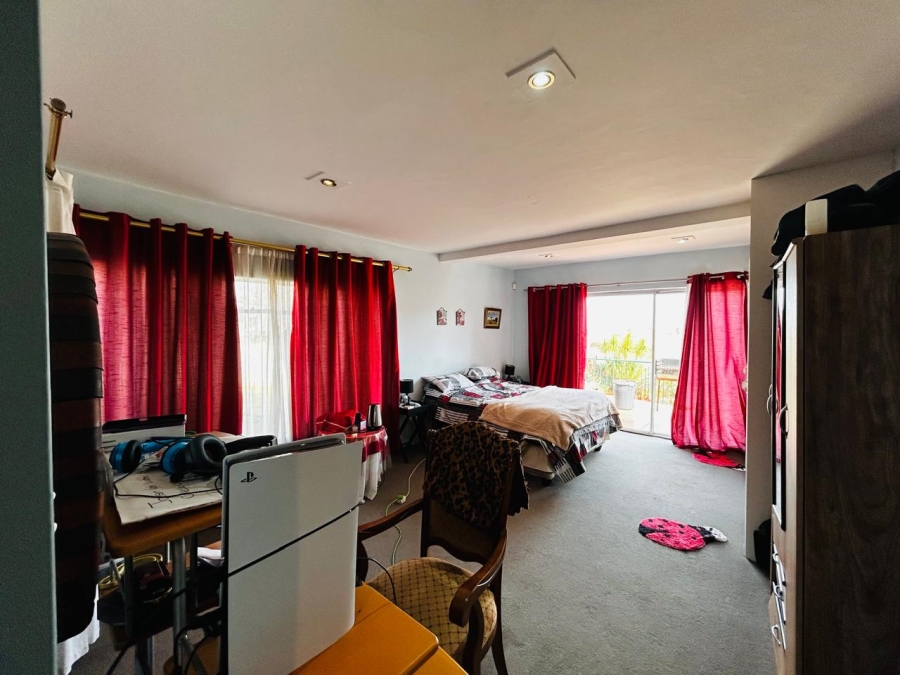 4 Bedroom Property for Sale in Jordaan Park Gauteng