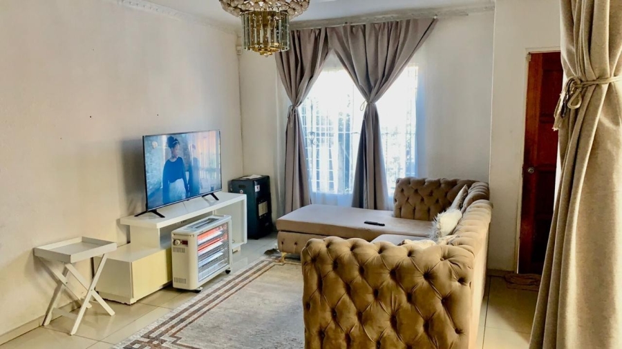 3 Bedroom Property for Sale in Ormonde Gauteng