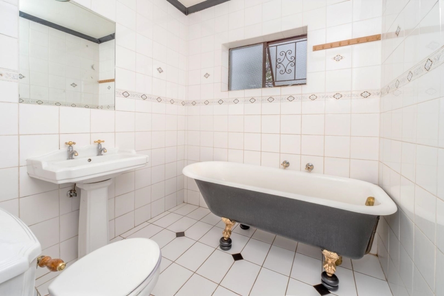 7 Bedroom Property for Sale in Weltevreden Park Gauteng