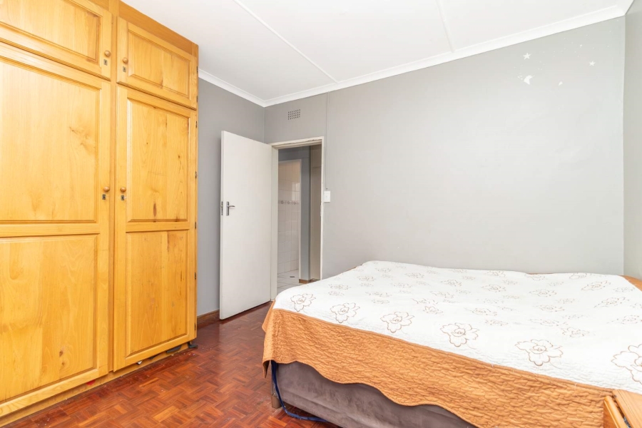 7 Bedroom Property for Sale in Weltevreden Park Gauteng