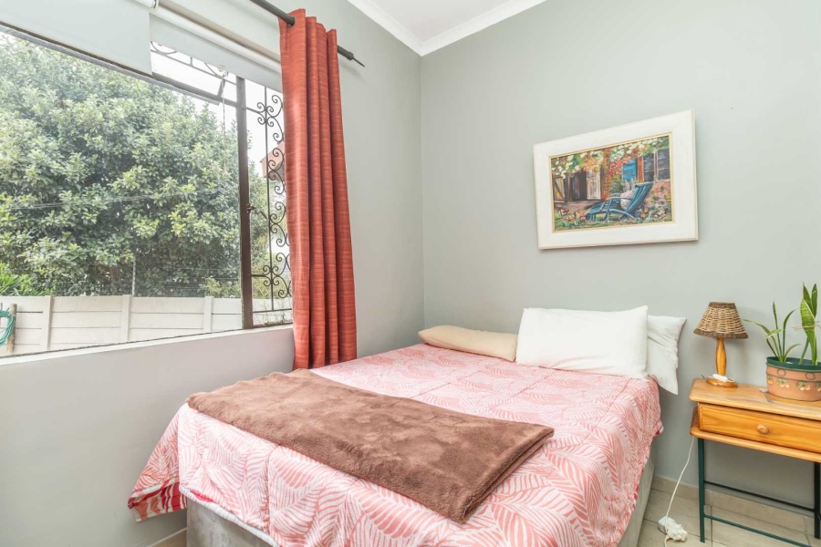 7 Bedroom Property for Sale in Weltevreden Park Gauteng