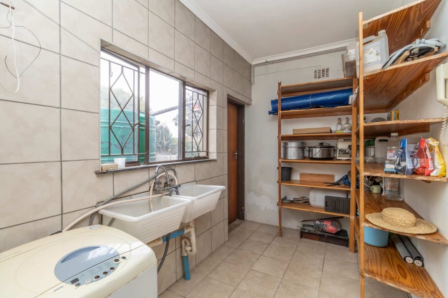 7 Bedroom Property for Sale in Weltevreden Park Gauteng