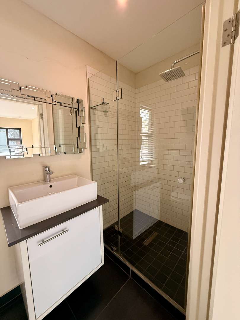 To Let 3 Bedroom Property for Rent in Morningside Gauteng