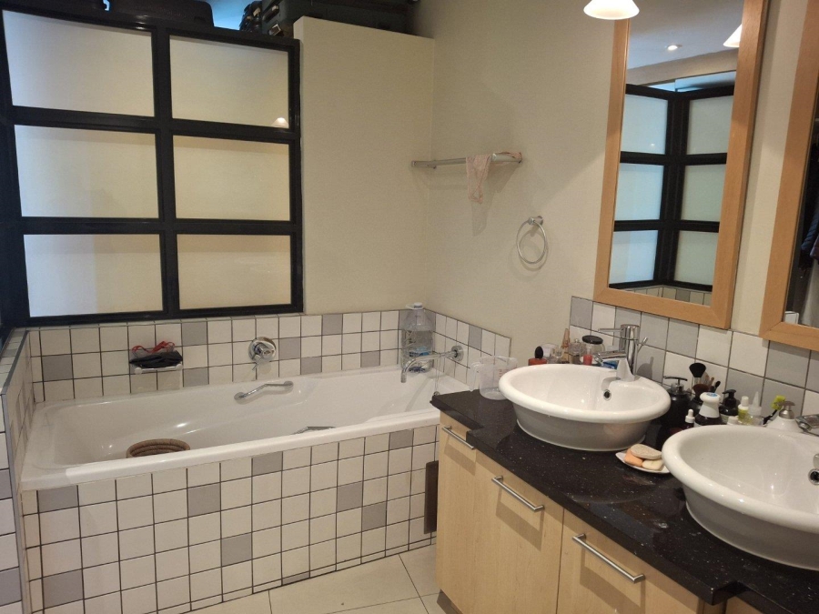 To Let 3 Bedroom Property for Rent in Morningside Gauteng