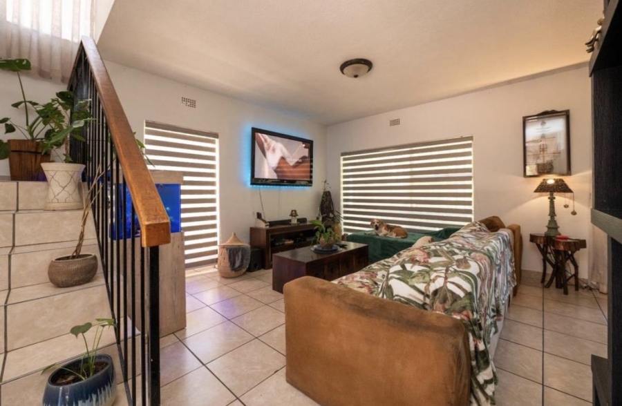 3 Bedroom Property for Sale in Bassonia Gauteng