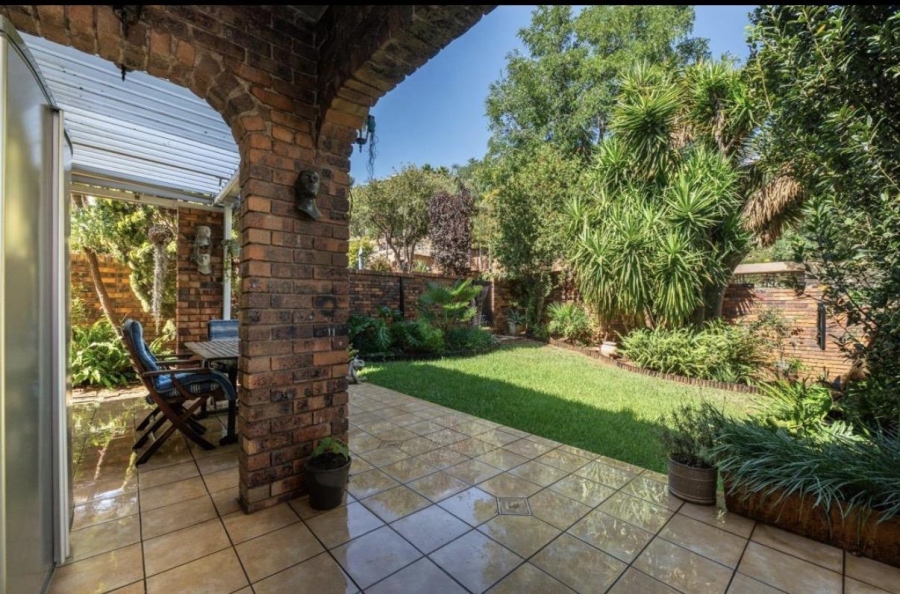 3 Bedroom Property for Sale in Bassonia Gauteng