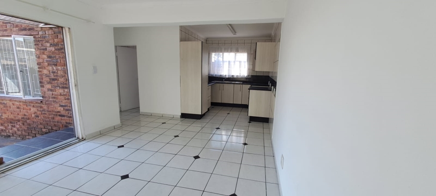 To Let 1 Bedroom Property for Rent in Elandspark Gauteng