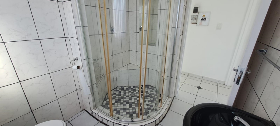 To Let 1 Bedroom Property for Rent in Elandspark Gauteng