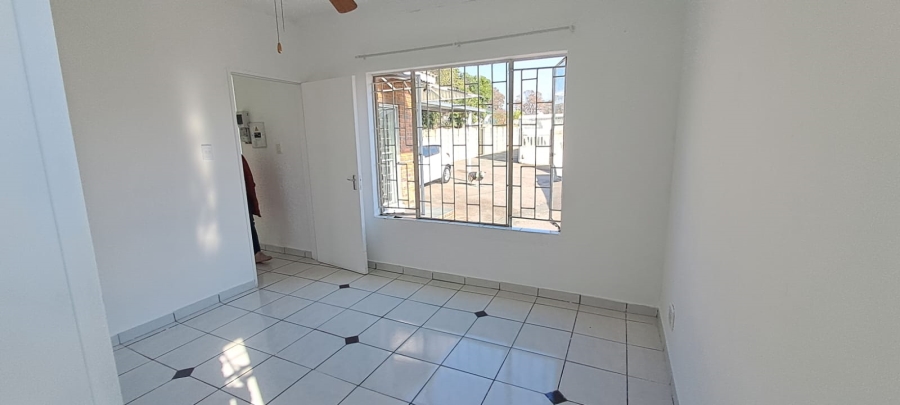 To Let 1 Bedroom Property for Rent in Elandspark Gauteng