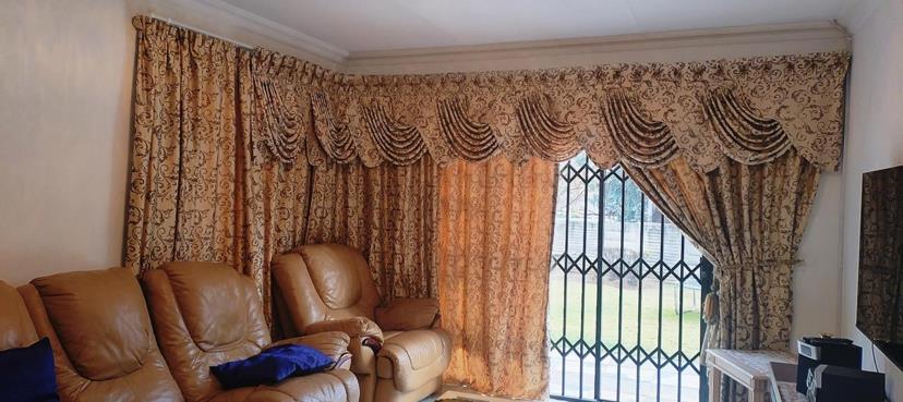 4 Bedroom Property for Sale in Albertsdal Gauteng