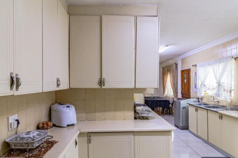 4 Bedroom Property for Sale in Albertsdal Gauteng