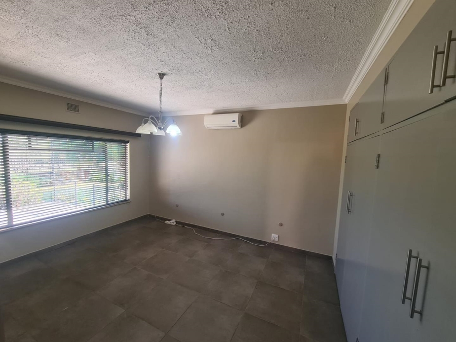 To Let 3 Bedroom Property for Rent in Sinoville Gauteng
