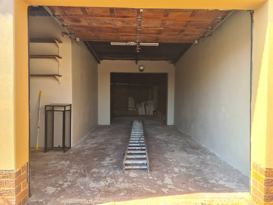 To Let 3 Bedroom Property for Rent in Sinoville Gauteng