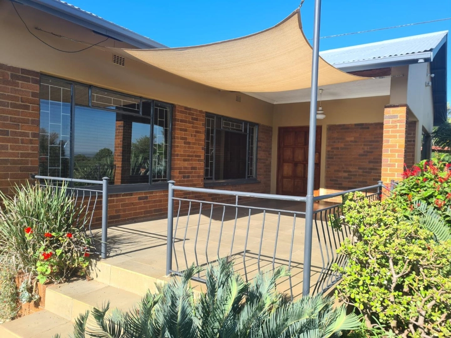 To Let 3 Bedroom Property for Rent in Sinoville Gauteng