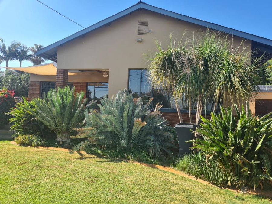 To Let 3 Bedroom Property for Rent in Sinoville Gauteng