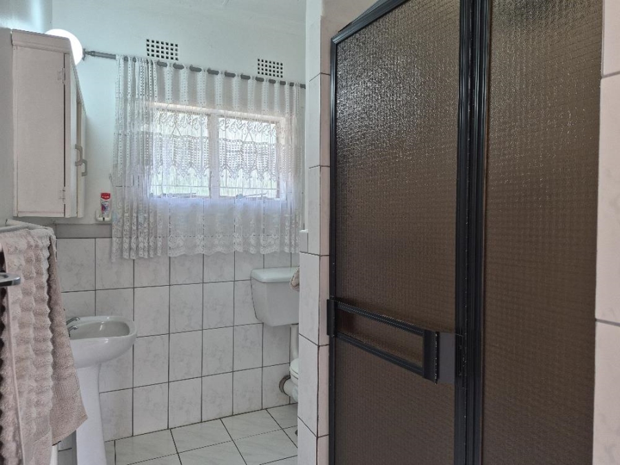 5 Bedroom Property for Sale in Atlasville Gauteng