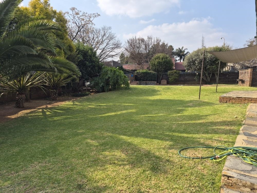 5 Bedroom Property for Sale in Atlasville Gauteng