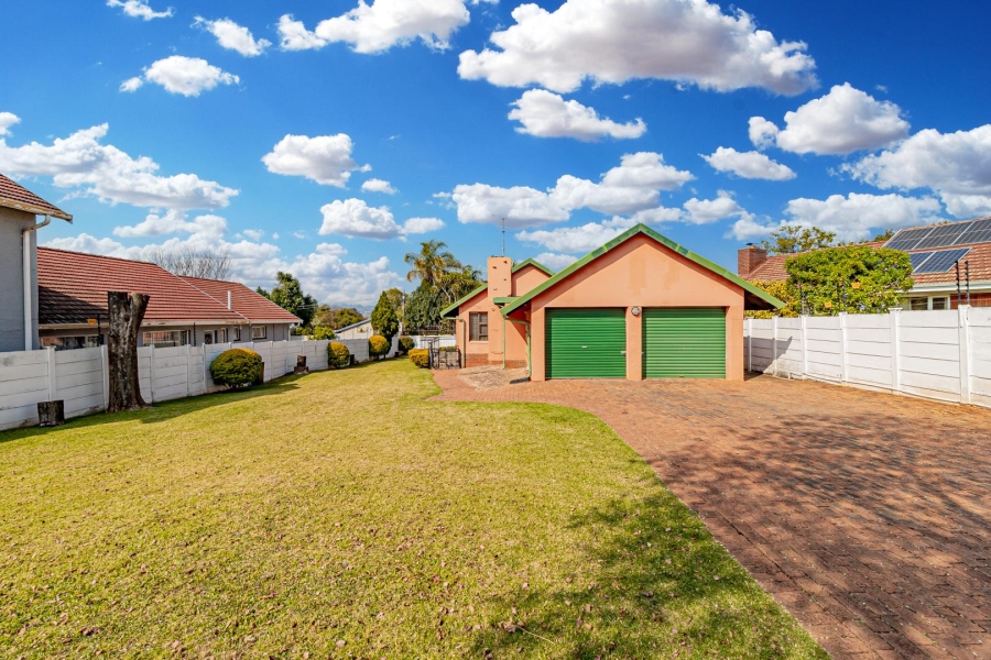 3 Bedroom Property for Sale in Blairgowrie Gauteng