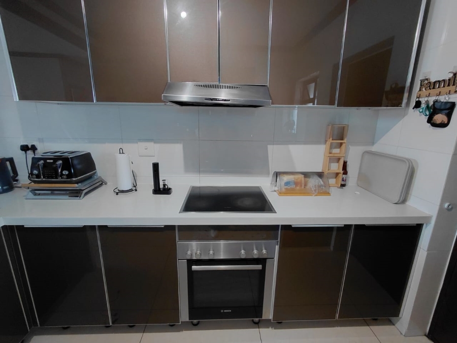 2 Bedroom Property for Sale in Maroeladal Gauteng
