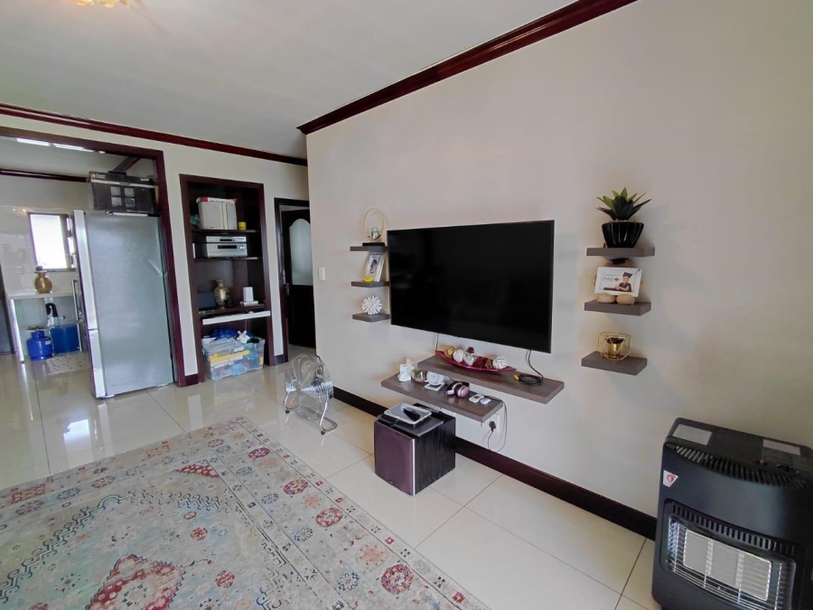 2 Bedroom Property for Sale in Maroeladal Gauteng