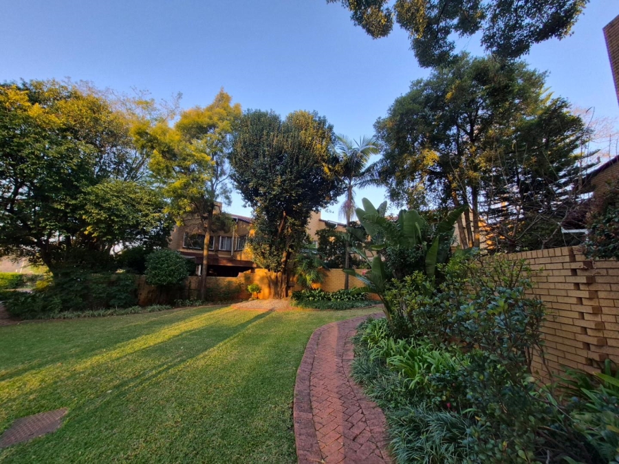 3 Bedroom Property for Sale in Faerie Glen Gauteng