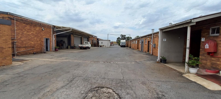 Commercial Property for Sale in Anderbolt Gauteng