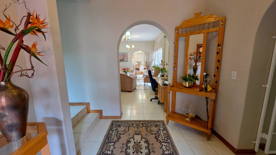 4 Bedroom Property for Sale in Bassonia Gauteng