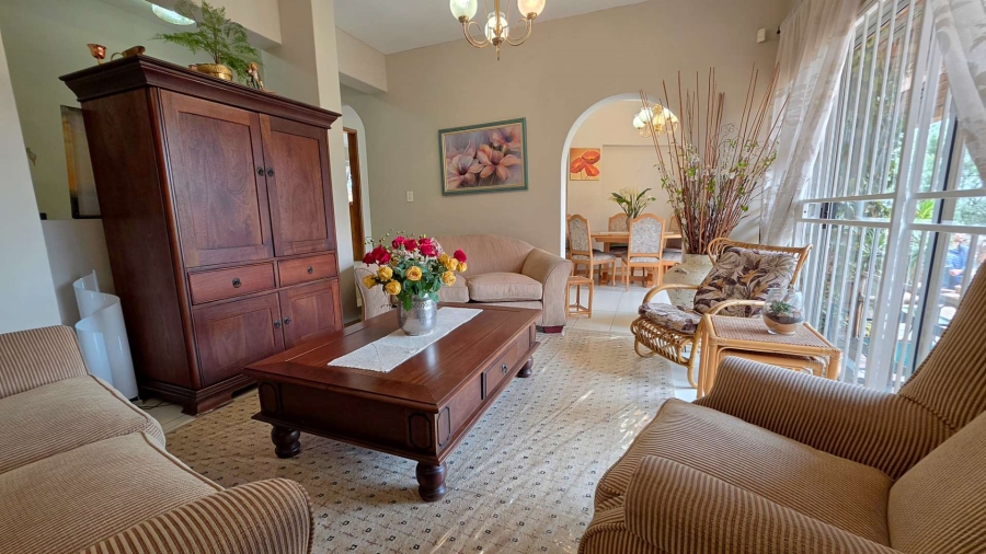 4 Bedroom Property for Sale in Bassonia Gauteng