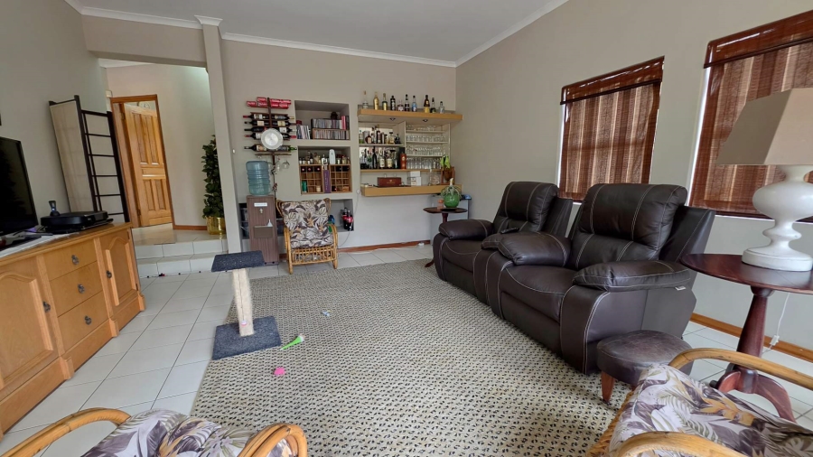 4 Bedroom Property for Sale in Bassonia Gauteng