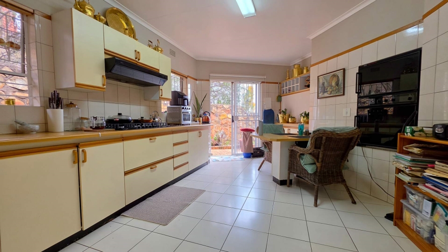 4 Bedroom Property for Sale in Bassonia Gauteng