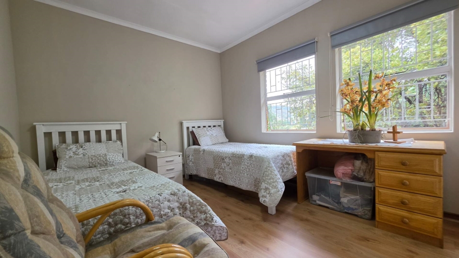 4 Bedroom Property for Sale in Bassonia Gauteng