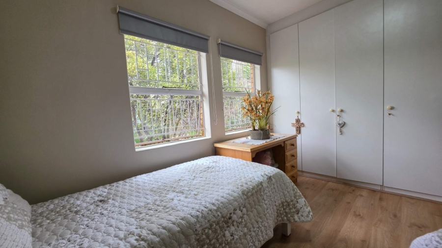 4 Bedroom Property for Sale in Bassonia Gauteng