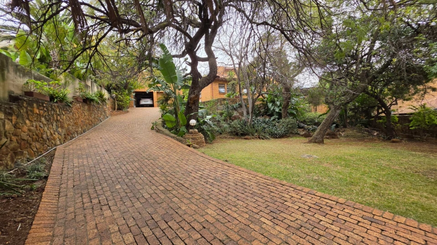 4 Bedroom Property for Sale in Bassonia Gauteng