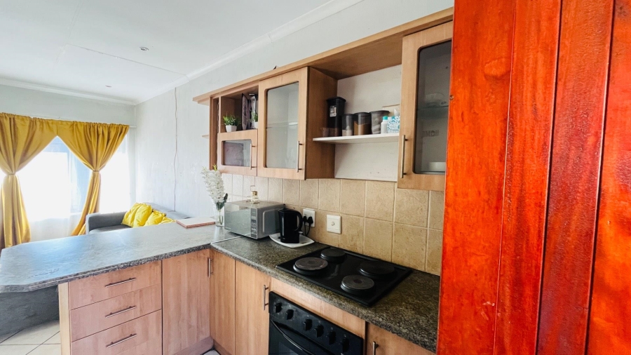2 Bedroom Property for Sale in Germiston Industrial Gauteng