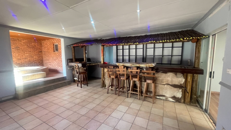 3 Bedroom Property for Sale in Brackendowns Gauteng