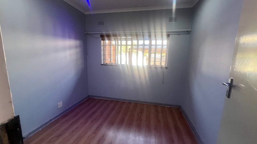 3 Bedroom Property for Sale in Brackendowns Gauteng