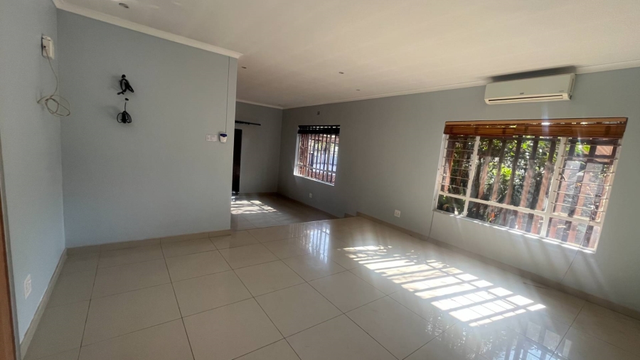 3 Bedroom Property for Sale in Brackendowns Gauteng
