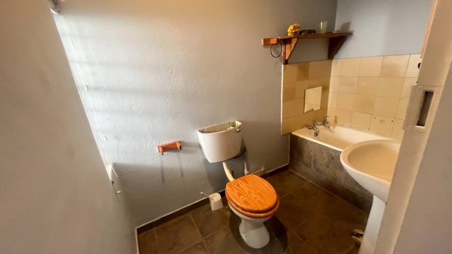 3 Bedroom Property for Sale in Brackendowns Gauteng