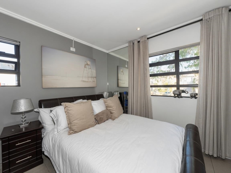 To Let 2 Bedroom Property for Rent in Bryanston Gauteng