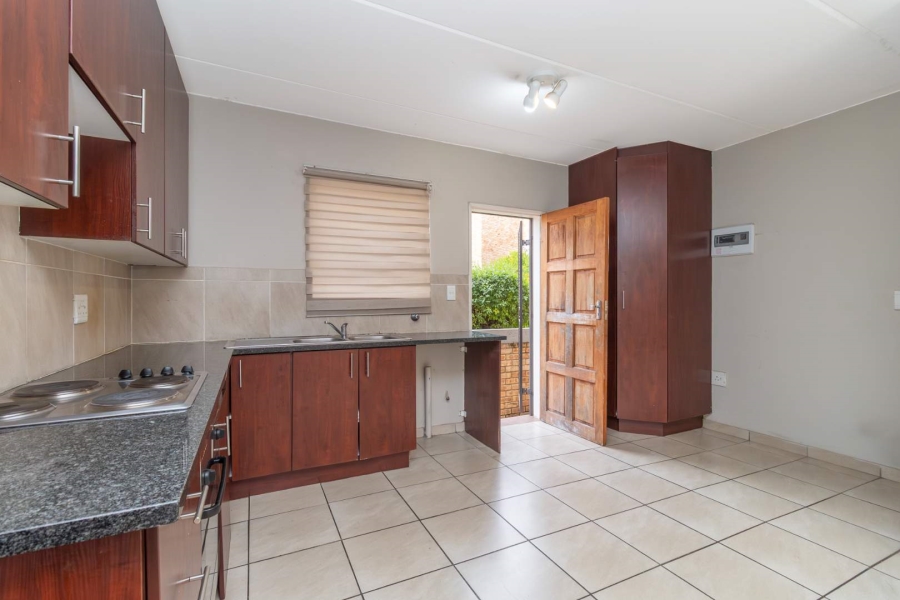 To Let 3 Bedroom Property for Rent in Wilgeheuwel Gauteng