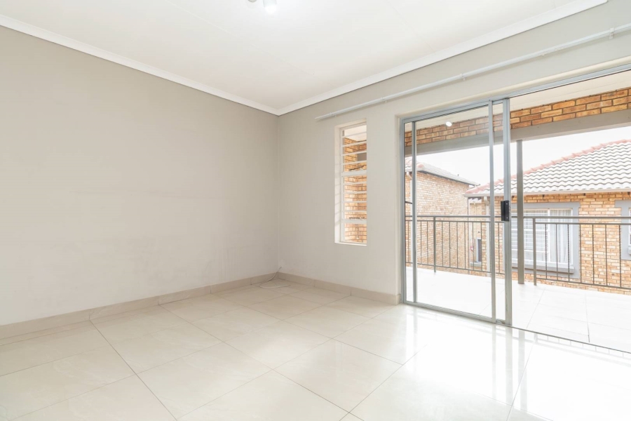 To Let 3 Bedroom Property for Rent in Wilgeheuwel Gauteng